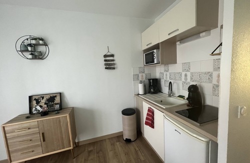 Equemauville Apartment | modern studio with pool near Honfleur