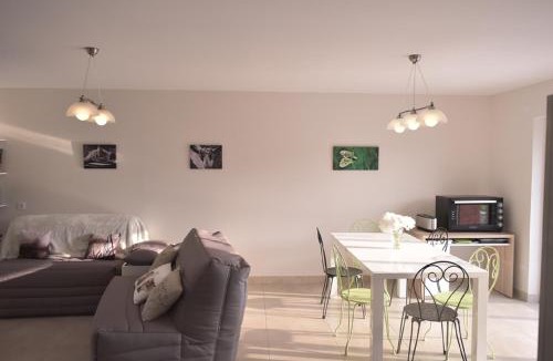 Challain-la-Potherie House | Mon Savoureux Jardin