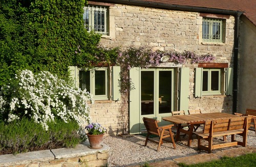 Corgoloin Cottage | Moulin de Cussigny, charming B&B