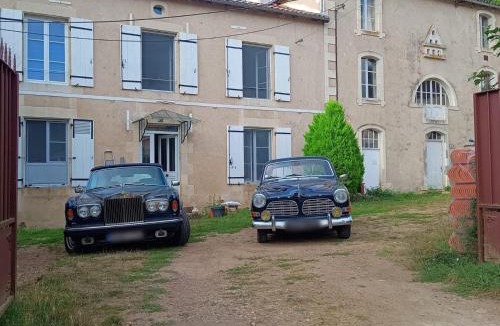 Le Vigeant Bed & Breakfast | Moulin de Saza