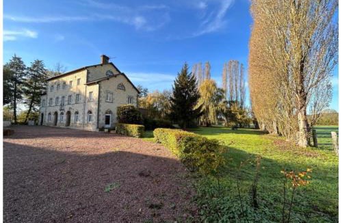 Coulonges-sur-Sarthe House | Moulin historique au cœur du Perche