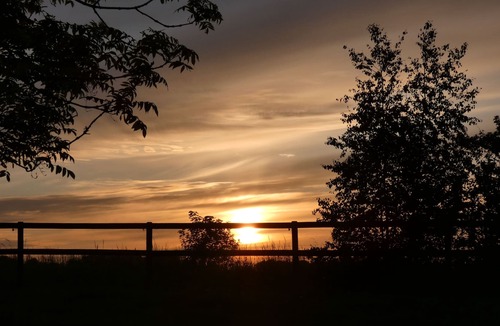 Criquetot-lʼEsneval Cottage | Nature & Compagnie. Comfortable cottage. in Normandy, quiet and close to a village