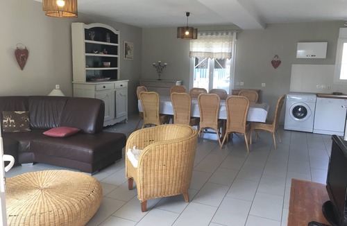 Belle-et-Houllefort Cottage | NEAR WIMEREUX GITE 10 PERS PMR 234-6E