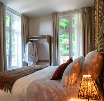 Honfleur House | New Cottage & spa de nage Guesthouse