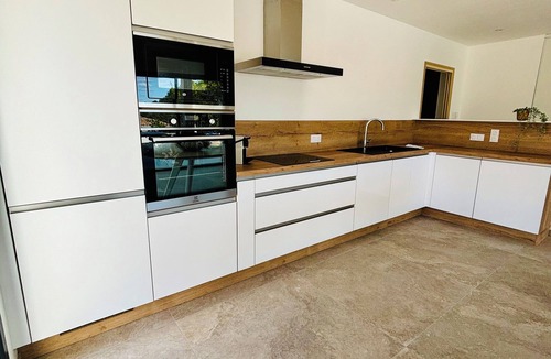 Rosieres Villa | New villa with swimming pool in Rosieres Ardèche 10 pers max