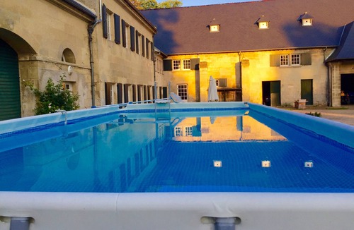 Fourdrain Cottage | Nibam 10 to 22 people swimming pool, jacuzzi (optional)