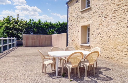 Vaudoy House | Nice home in Vaudoy-en-Brie with WiFi