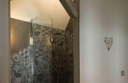 Agnez-les-Duisans Bed & Breakfast | Night in B & B in an atypical setting with wellness area