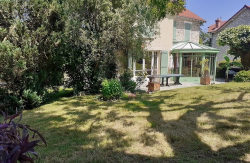 Samoreau House | Nouvelle Demeure de Charme Dans un Environnement Reposant Proche Multi Activités