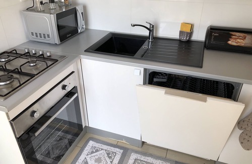 Le Petit-Quevilly Apartment | November 11 lodging