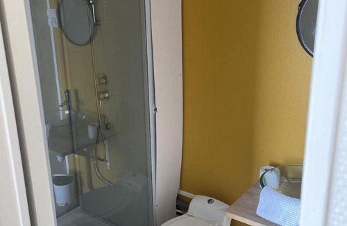 Aumale Hotel | o deux aumale