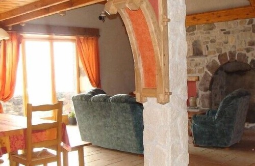 Ardes Other | Old farmhouse tastefully renovated, very good comfort,
