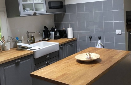 Lainville-en-Vexin Apartment | On the Prieurè golf course 40 'from Paris via the A13 exceptional wooded setting