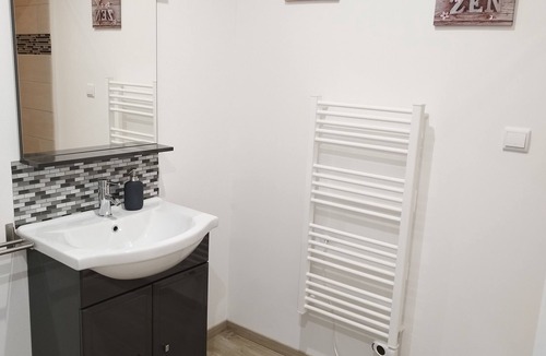 Givet Apartment | One bedroom apartment, Notre Dame