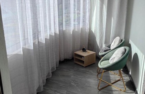 Quartier de Becon Apartment | Paris La Defense - Courbevoie Seine view - very near Metro 3