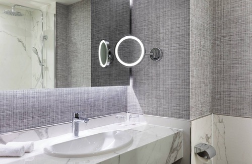 Roissy-en-France Hotel | Paris Marriott Charles de Gaulle Airport Hotel