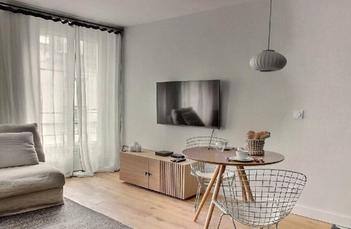 Quartier du Mail Apartment | Parisian Home|202257|2 chambres|Montorgueil