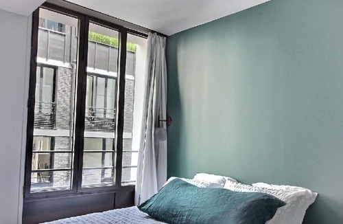 Quartier Saint-Ambroise Apartment | Parisian Home|211058|2 chambres|Marais - Bastille
