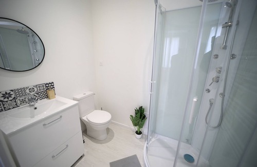 Cambrai Apartment | Paul Bert4 (Household expenses included)