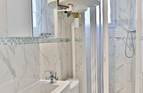 Gagny Apartment | Peaceful apartment in a Paris suburb