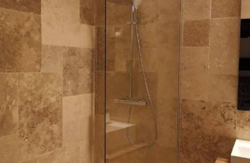 Perouges House | Perougeoise house with private jacuzzi