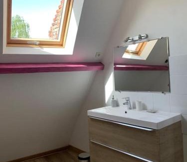 Cressonsacq Apartment | Petite maison à la campagne