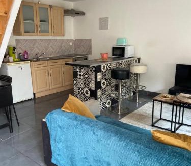 Aulnoy-lez-Valenciennes Apartment | Petite pause au calme dans la ville