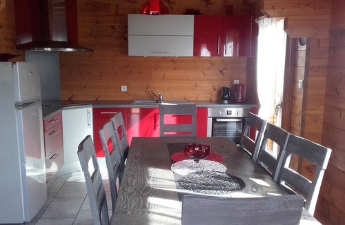 Ramonchamp Ski Chalet | Pourper chalet in the high Vosges entirely wooded with new furniture