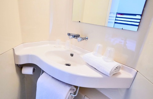Roncq Hotel | Premiere Classe Lille Nord - Roncq