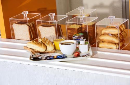Lomme Hotel | Premiere Classe Lille Ouest - Lomme