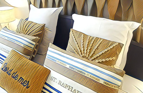 Lieu-Saint-Amand House | Premium room "La Plage" - Manoir du Monde