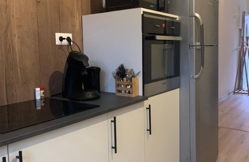 Valenciennes House | Pretty, well-equipped town house
