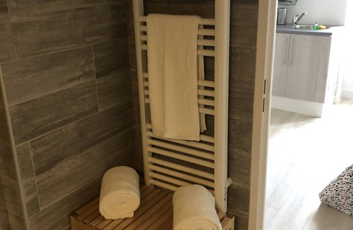 Mennecy House | Private apartment in hyper center