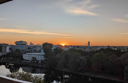 Gambetta Apartment | Puteaux - Appartement vue Tour Eiffel