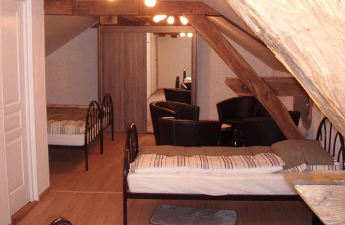 Anjeux Bed & Breakfast | Quad room-Standard-Ensuite-Haute Saône