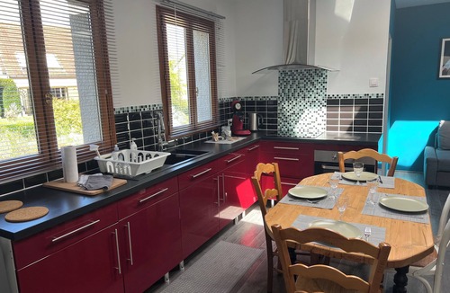 Violaines Apartment | Quiet apartment in the heart of the garden