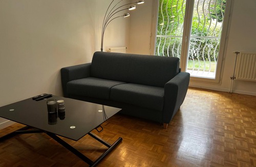 Le Bourget Apartment | Quiet apartment with garden and parking. 15mn from Paris