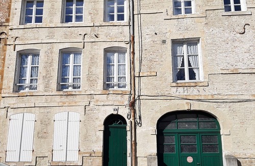 Charleville-Mezieres Apartment | Quiet ground floor apartment in the heart of Charleville-Mézières