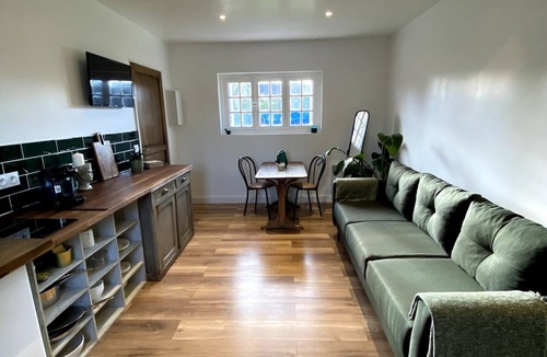 Pont-sur-Seine House | Quiet house in the countryside - "Hirondelle" accommodation