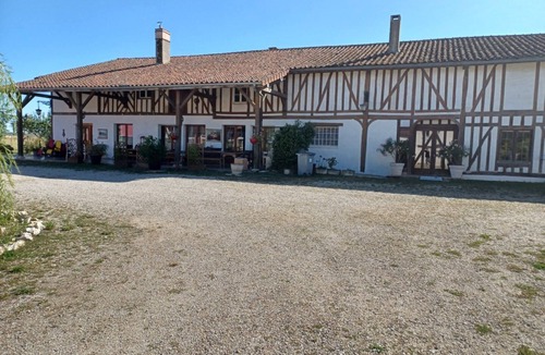 Precy-Notre-Dame House | Reception room -26 beds -New Year's Eve special