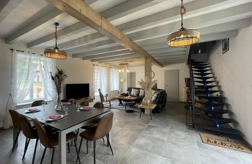 Louroux-Hodement Cottage | Relaxing Getaway with Private Pool, Forest Walks, and Game Activities
