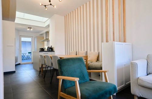 Tourcoing House | Renovated 3 bedroom house with terrace