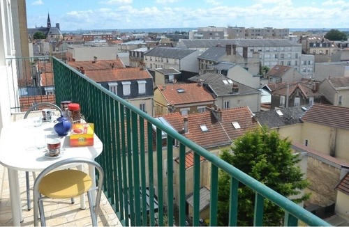 Laon Sud Apartment | Renovated apartment near train station and city center