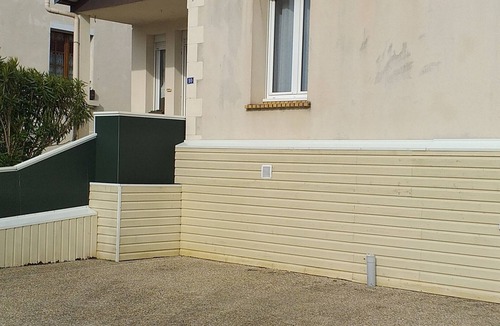 Martin-Eglise House | Renovated house with terrace next to the owners