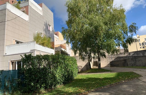 Cergy Apartment | Rent apartment 100 m2 in quiet residence