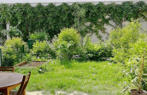 Champs-sur-Marne Condo | Residence the castle