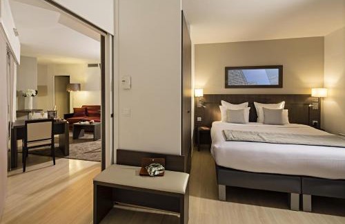 Faubourg de l'Arche Apartment | Residhome Courbevoie La Défense