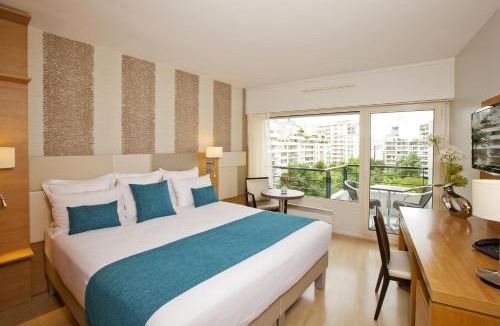 Faubourg de l'Arche Apartment | Residhome Courbevoie La Défense