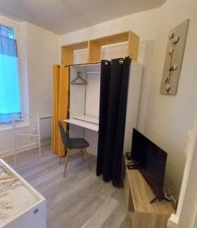 Laon Apartment | Rez-de-chaussée Saint Marcel jardin partagé