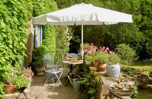 Requista House | Romantic watermill in idyllic setting